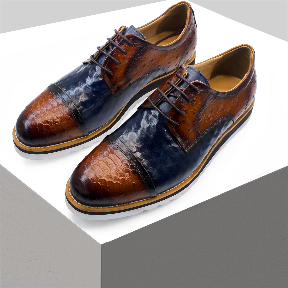 Men Formal Wear With Sneakers - 高級メンズ本革ドレススニーカーイタリアンフルグレイン牛革ウィングチップブローグオックスフォードビジネスカジュアルフォーマルシューズ