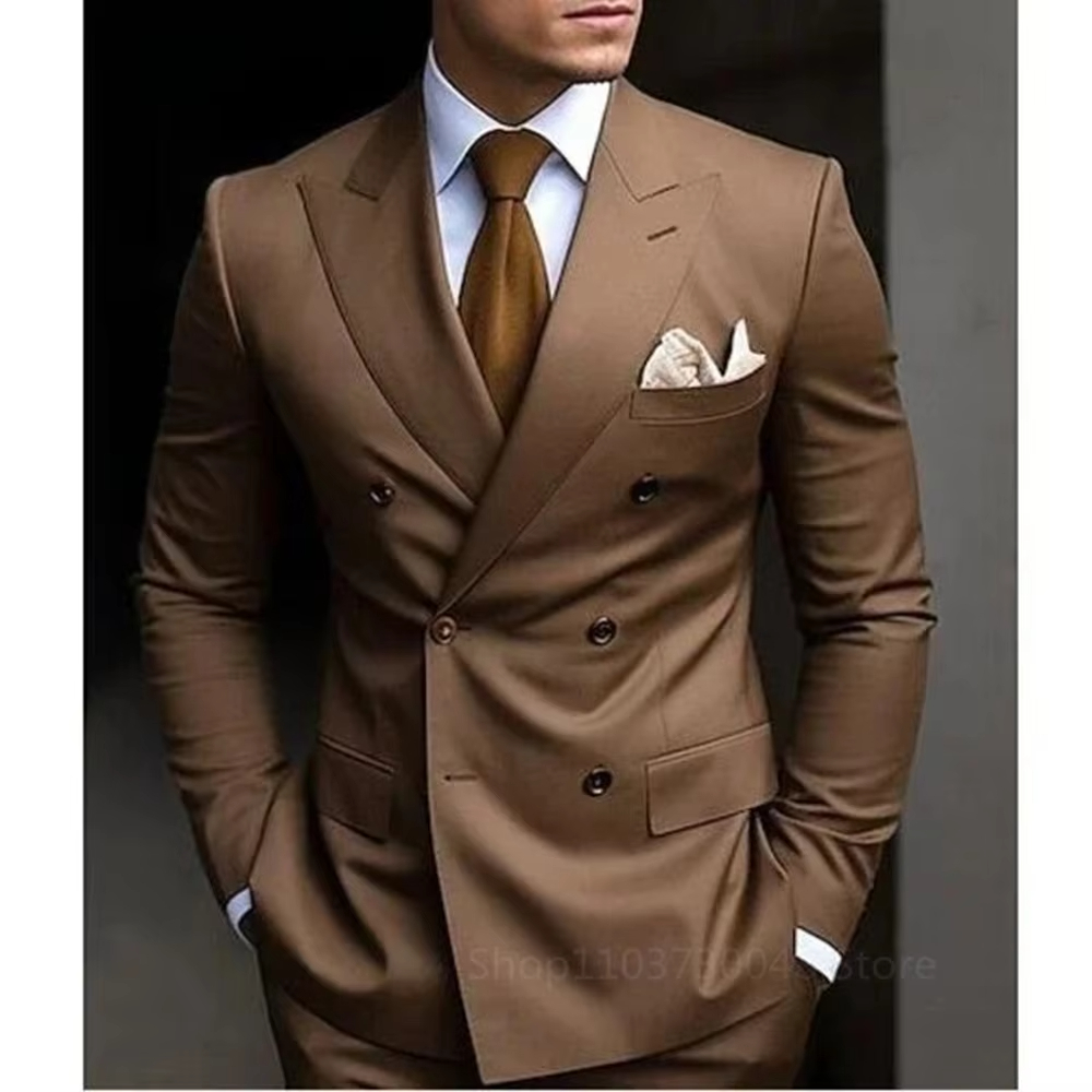 Men Formal Wear Brown - ツーピースブラウンスモーキングジャケット、毎日の卒業パーティー、結婚式、カジュアルウェア、ピークドラペル、ダブルブレストのメンズスーツ