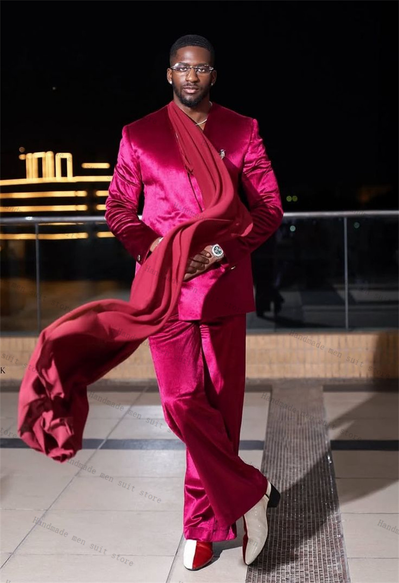 ピンクサテンメンズスーツセット 2 ピーススカーフブレザー  - Men Formal Wear With Scarf のレビューと価格
