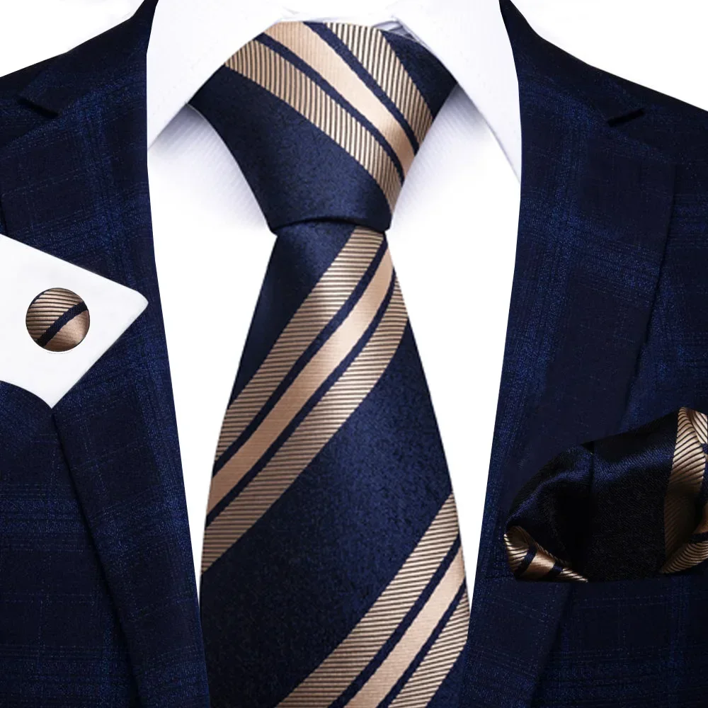 高級ポリエステルシルクネクタイメンズビジネスフォーマルネック - Men Formal Wear With Scarf のレビューと価格