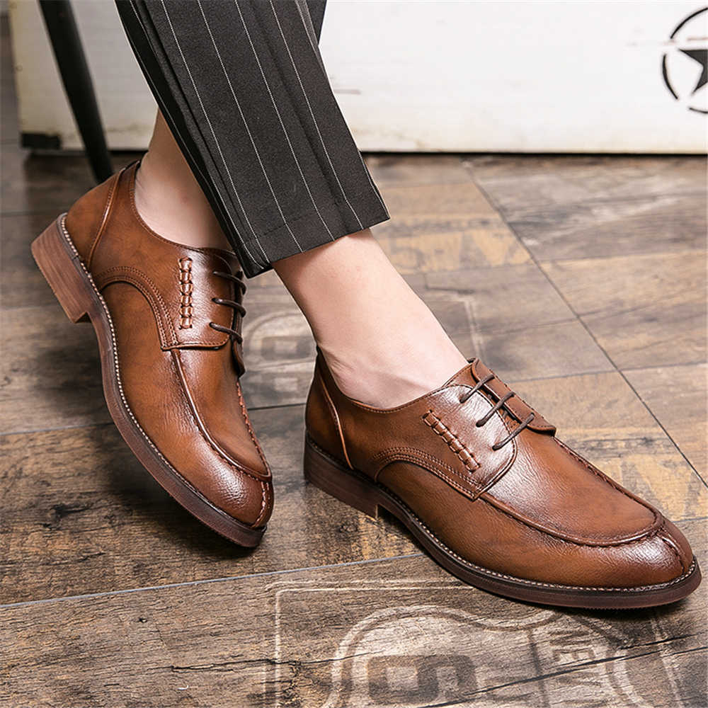 エレガントな滑り止め大型メンズシューズカジュアルスニーカー男 - Elegant Formal Men'S Wear のレビューと価格